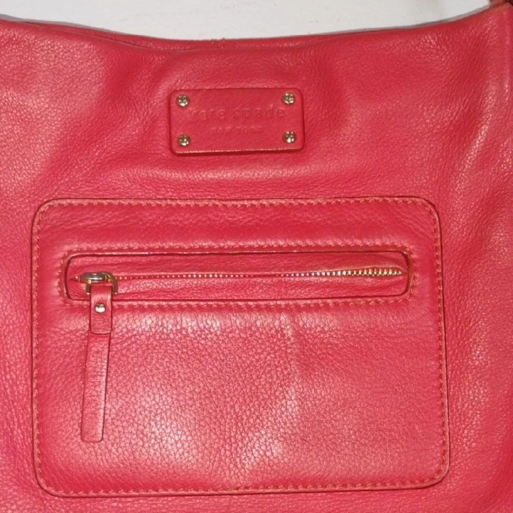 KATE SPADE Bold Coral Red Leather Crossbody Bag Classic Luxury Design - Picture 7 of 11